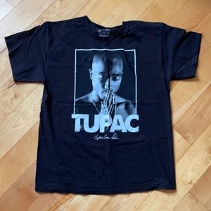 Tupac Tshirt Size Large